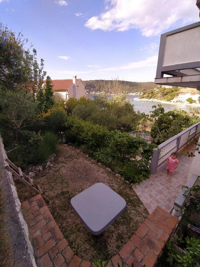 Apartments By The Sea Supetarska Draga - Donja, Rab - 2022 Екстериор снимка